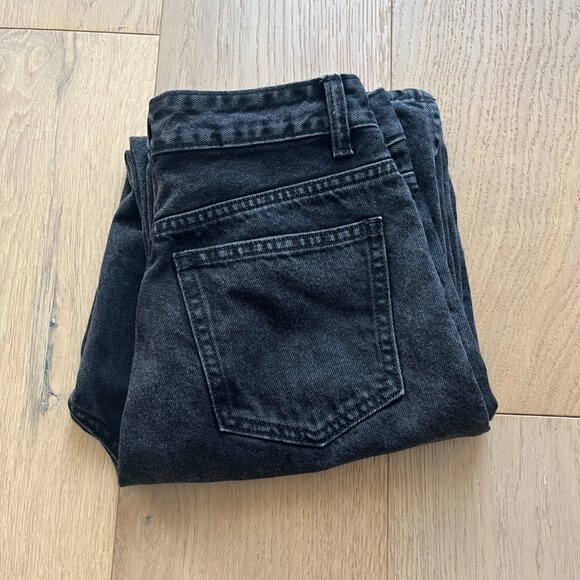 Like New Black Denim Split Hem Jeans - Picture 3 of 3